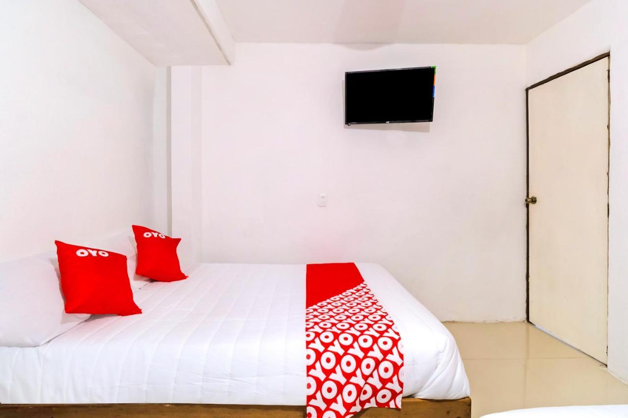 Oyo Hotel Punta Guadalupe, Сан-Кристобаль-де-Ла-Касас Экстерьер фото