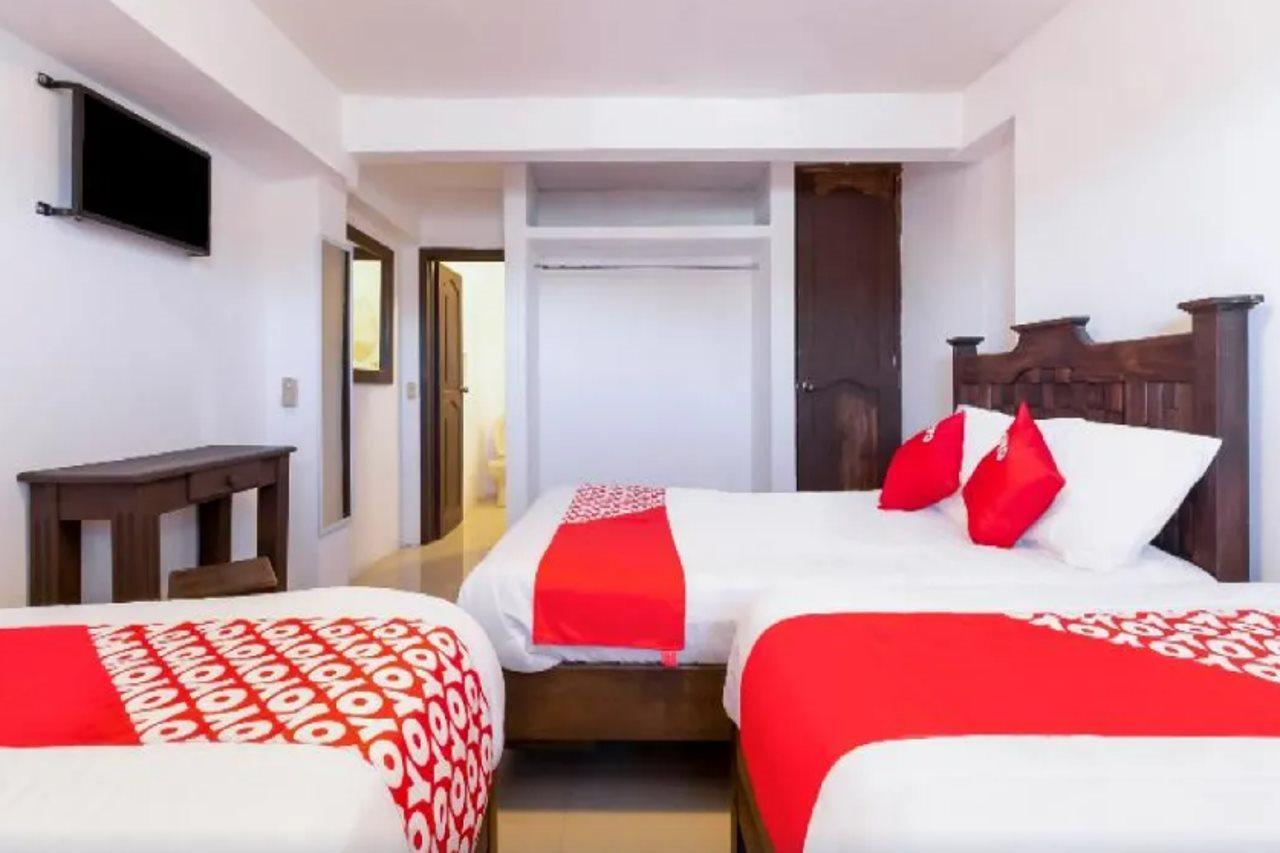 Oyo Hotel Punta Guadalupe, Сан-Кристобаль-де-Ла-Касас Экстерьер фото
