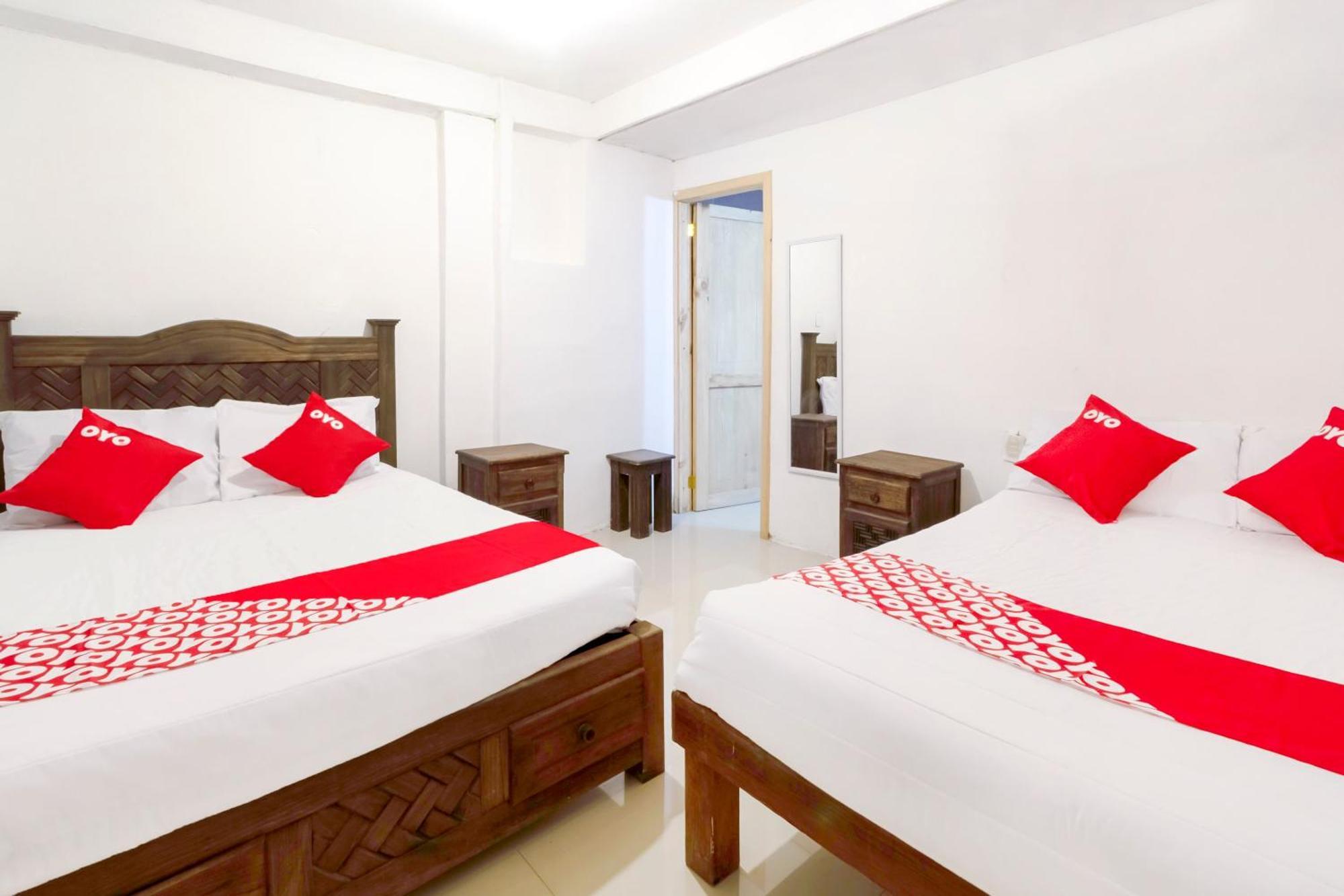 Oyo Hotel Punta Guadalupe, Сан-Кристобаль-де-Ла-Касас Экстерьер фото